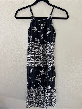 Cat & Jack Girls Black and White Floral Maxi Tank Dress Size M (8)